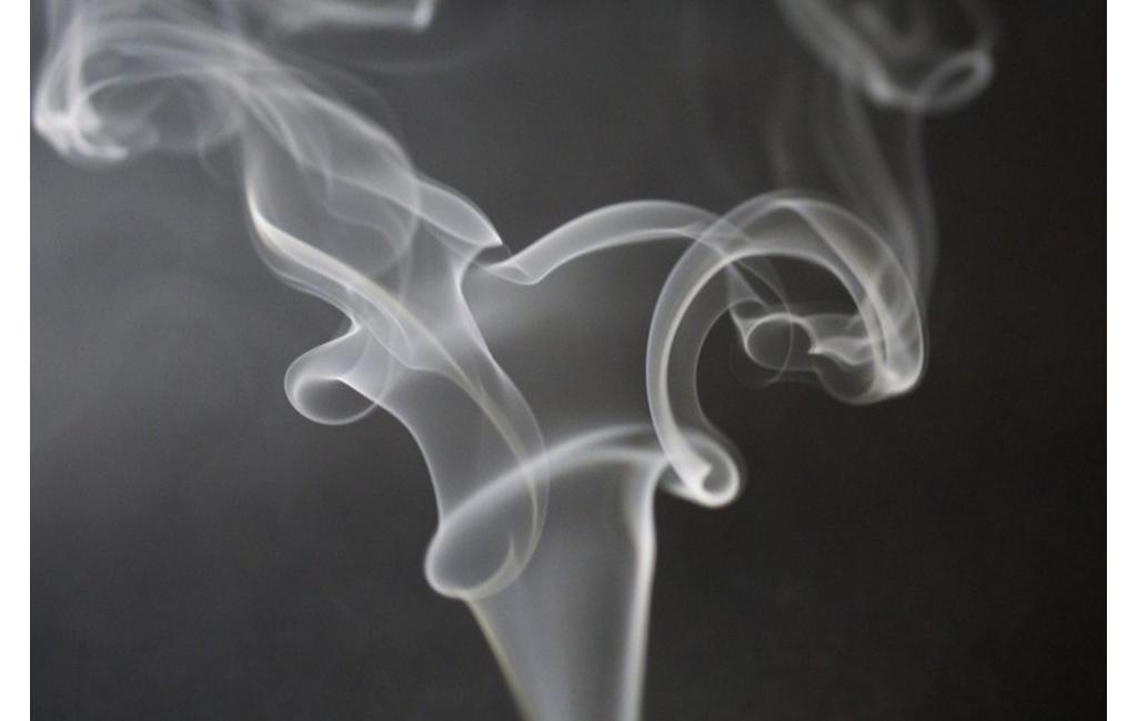 Kawasan Tanpa Rokok Tak Bisa Ditawar