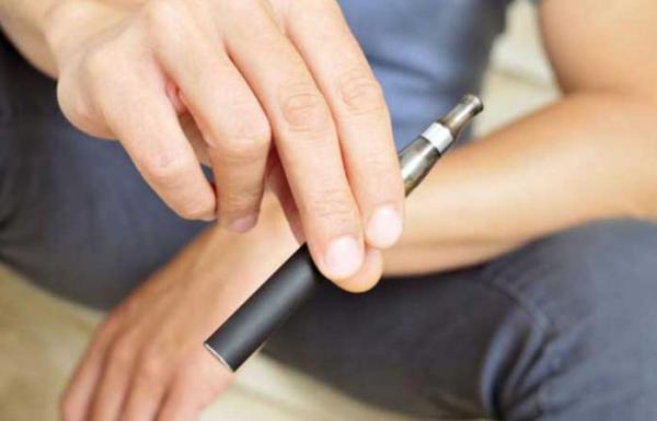 Hampir 7 dari 10 Siswa Terpengaruh Iklan E-Rokok