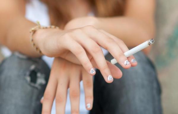 Remaja Jadi Target Pasar Industri Rokok di Indonesia