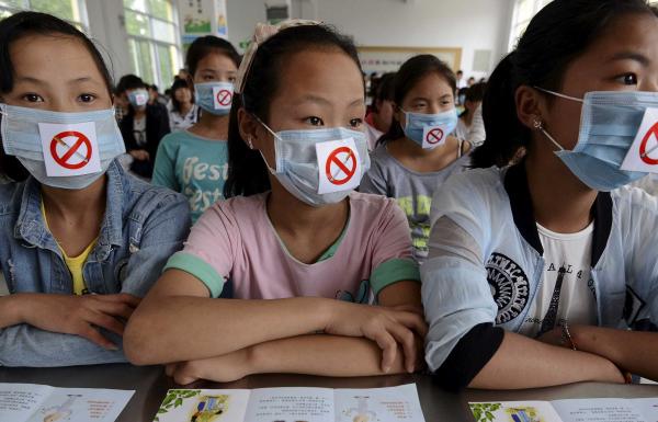Antitobacco activists make plea to Jokowi