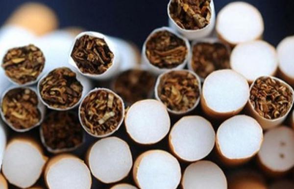 Waduh, Ada Iklan Rokok di Masjid dan Sekolah