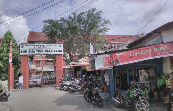 LSM: Stiker 18+ Tak Efektif Cegah Anak Jadi Perokok Pemula