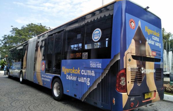 Perangi Rokok, Ini Iklan Unik KPT dan PT Transjakarta